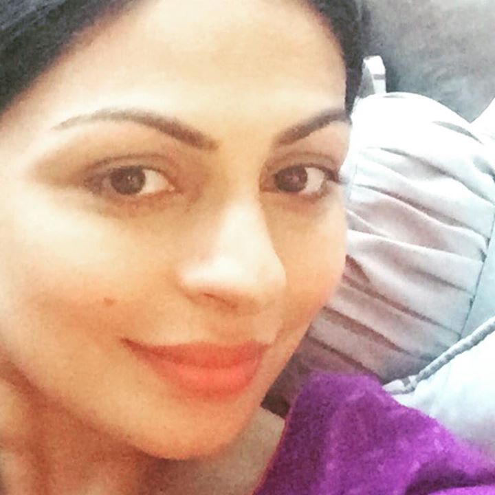 Neeru Bajwa Amazing Selfie