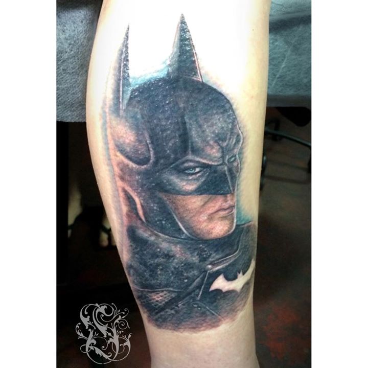 Batman Tattoo on leg by Samm Lacey