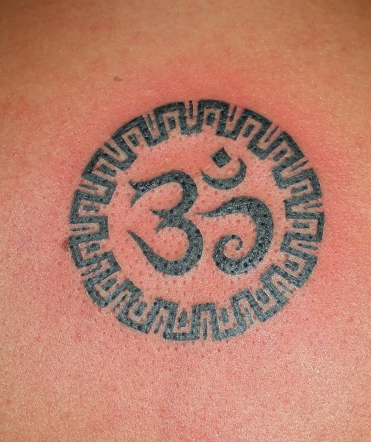 Hindu Religious Symbol Om Tattoo by Rin Lu
