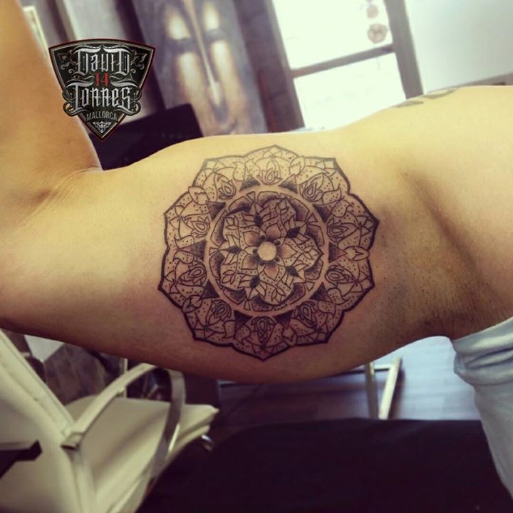 Mandala Tattoo On Bicep by David Torres