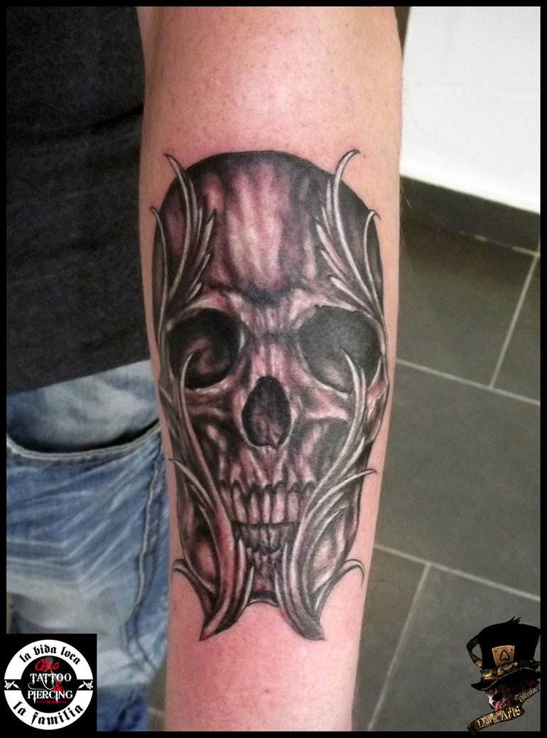 Calevara Skull Tattoo by Darkartscolective