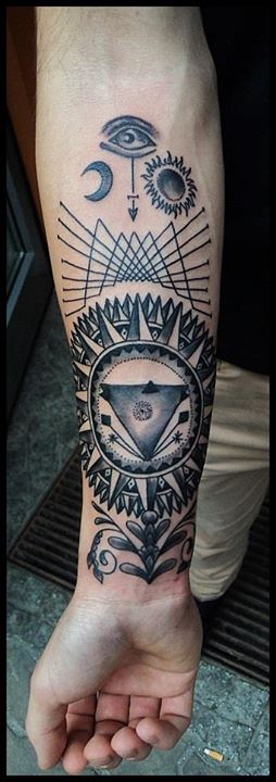 Amazing Geometric Tattoo on Sleeve