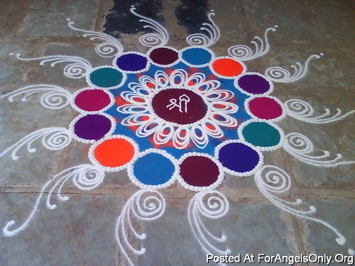 Beautiful Free Hand Rangoli Design For Diwali