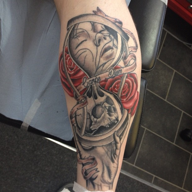 Black And Grey Hourglass With Red Roses Tattoo On Leg Calf
