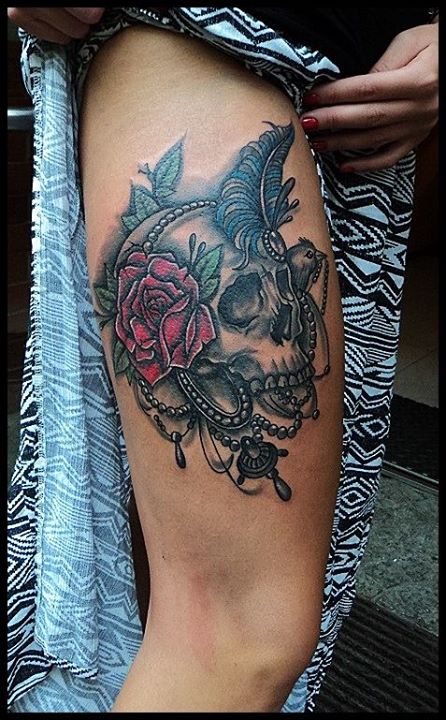Black Skull With Red Rose Tattoo on Girl Thigh by Salamandra