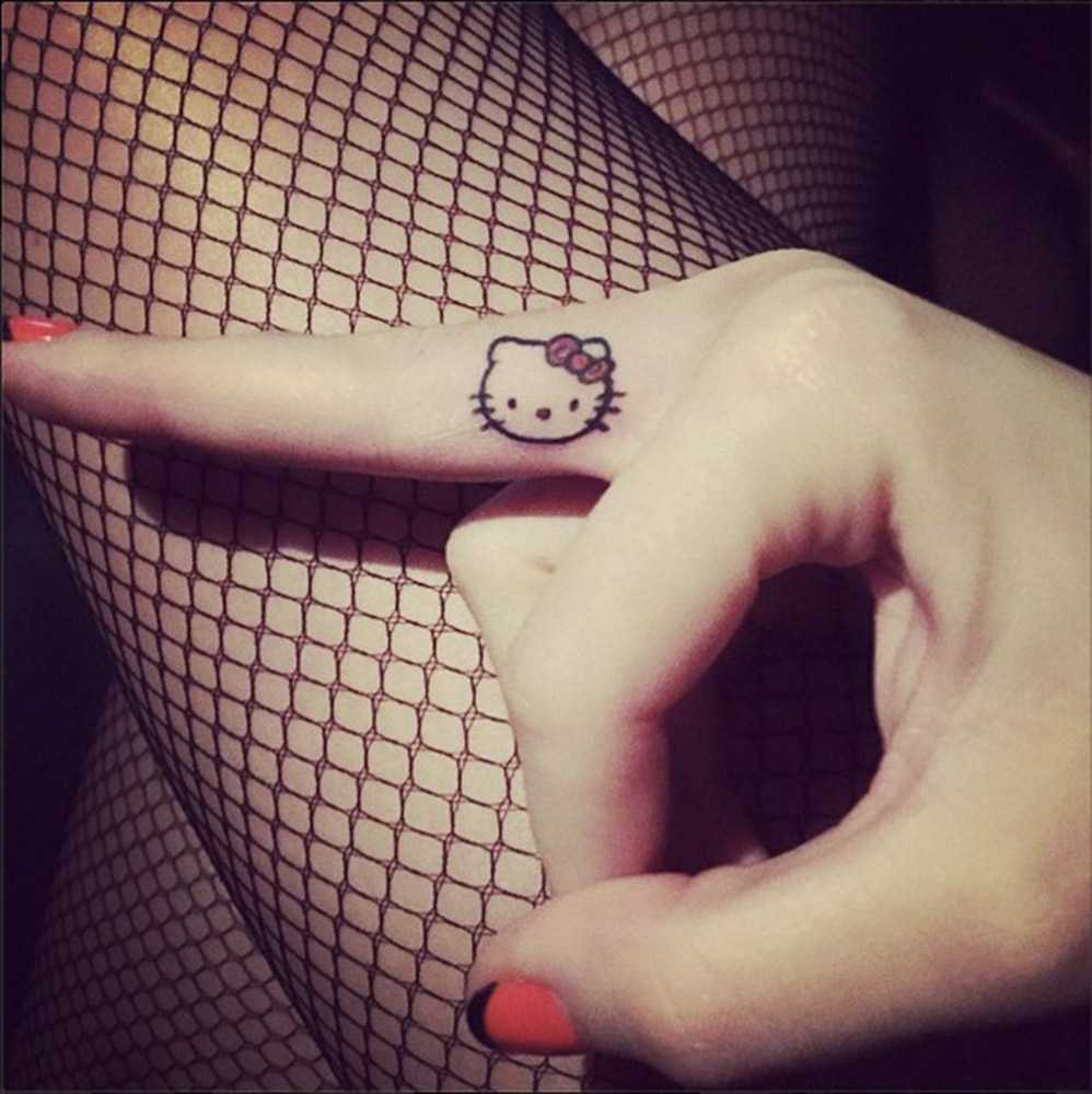 Hello Kitty Tattoo On Finger
