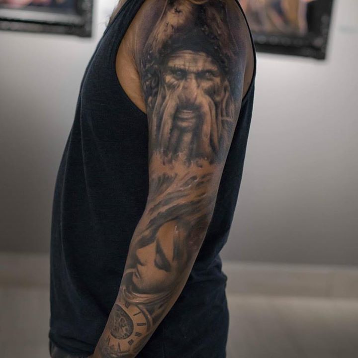 Scary full sleeve tattoo by Darwin Enriquez