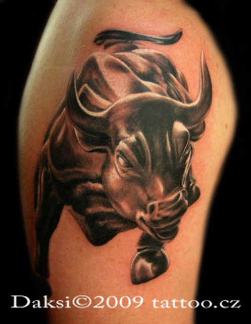 Black And Grey 3D Bull Tattoo On Man Shoulder