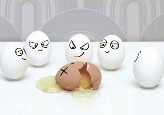 Funny Killer Eggs Image