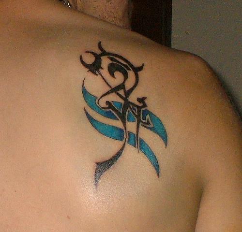 Right Back Shoulder Aquarius Tattoo