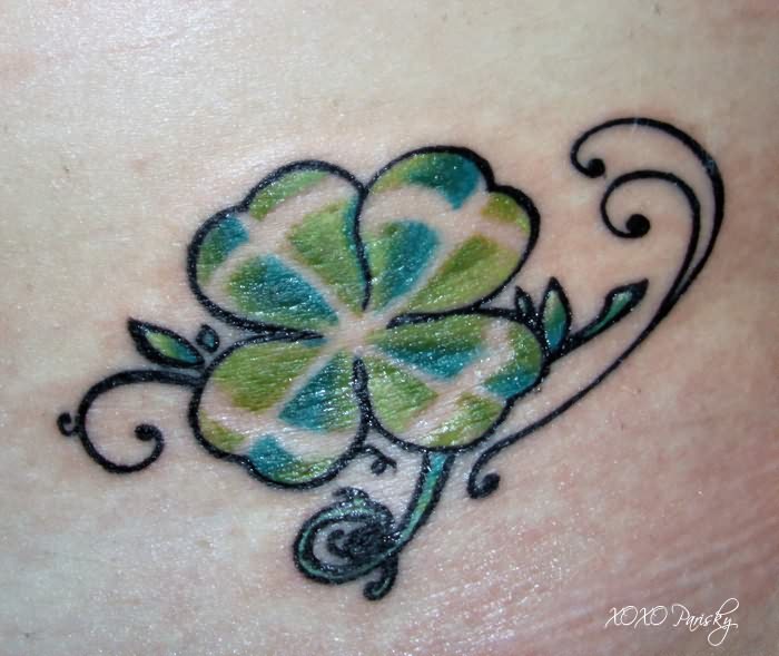 Four leaf Clover Tattoo Picture