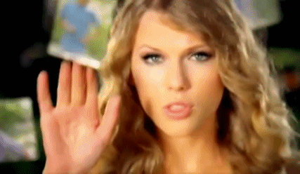 Taylor Swift Waving Hand Goodbye Gif Picture