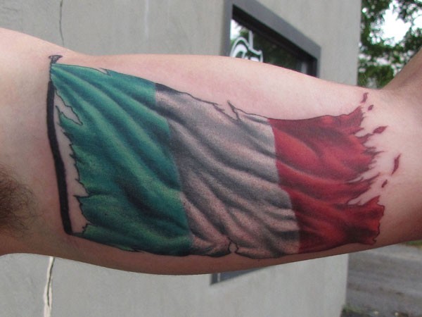 Amazing 3D Italy Flag Tattoo On Bicep By Jakub Nadrowski