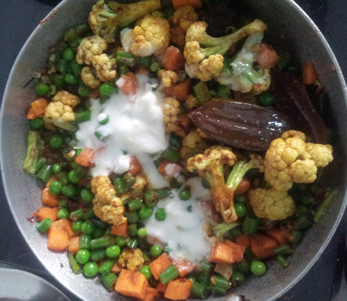 Hyderabadi-Vegetable-Dum-Biryani-Step-5