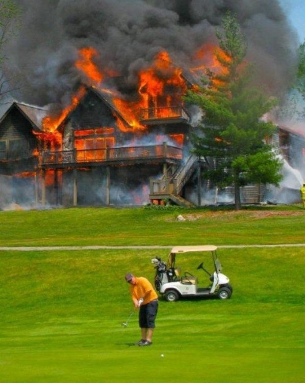 Nothing Ruining His Golf Day Funny Picture