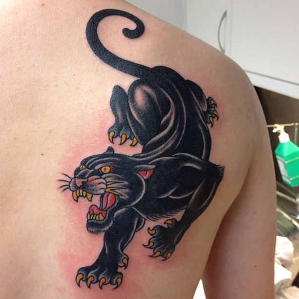 Black Roaring Panther Tattoo On Right Back Shoulder
