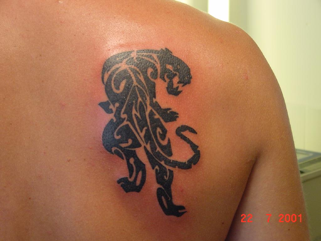 Black Tribal Panther Tattoo On Right Back Shoulder