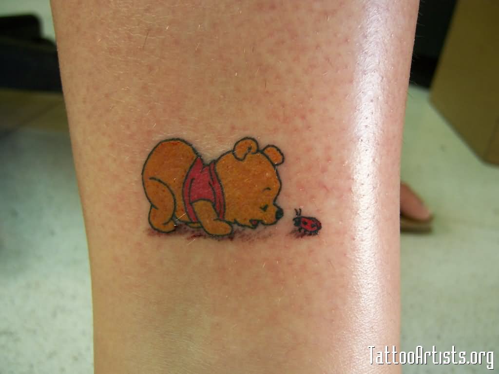 Cute Pooh With Ladybird Tattoo Design
