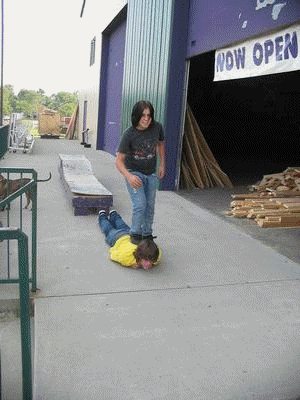 Funny Skateboarding Gif Picture For Whatsapp