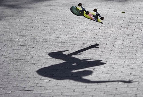 Funny Skateboarding Shadow Image