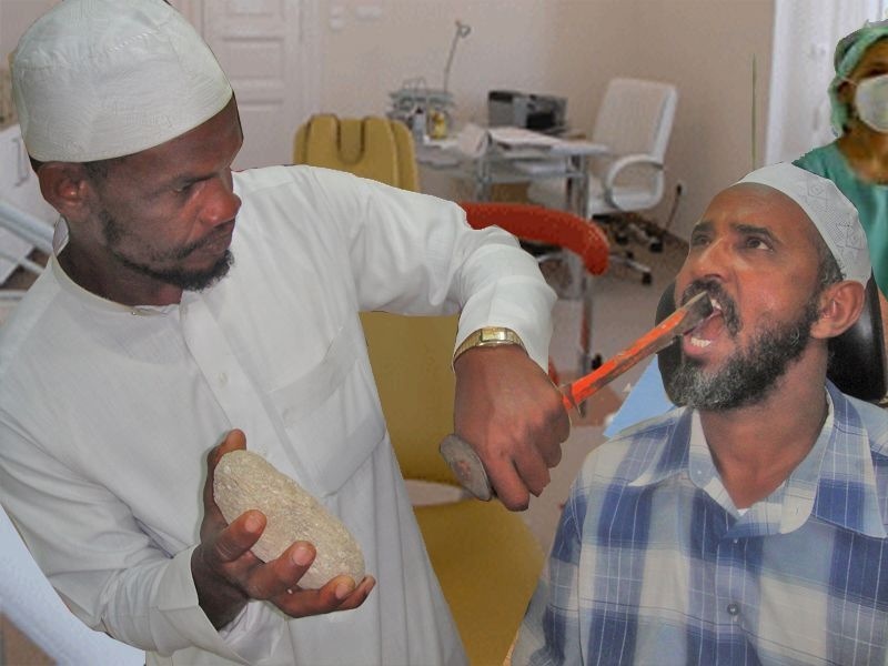 Dentist Breaking Teeth funny Picture