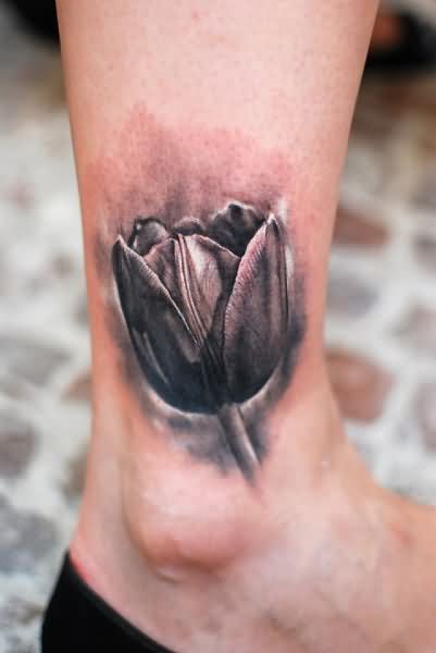 Grey Ink 3D Tulip Flower Tattoo On Leg