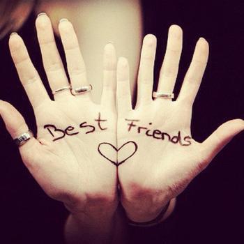 Best Friends Written On Hands Picture
