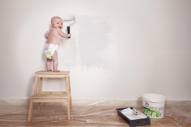 Funny Baby Girl Painting Wall