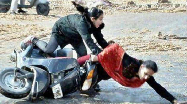 Funny Girls Accident In India