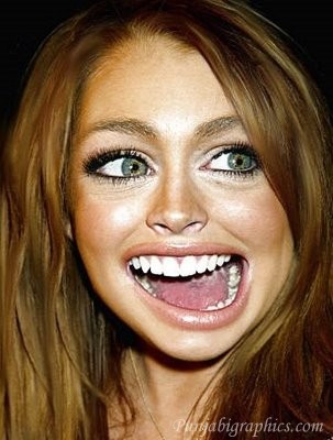 Lindsay Lohan With Funny Mouth