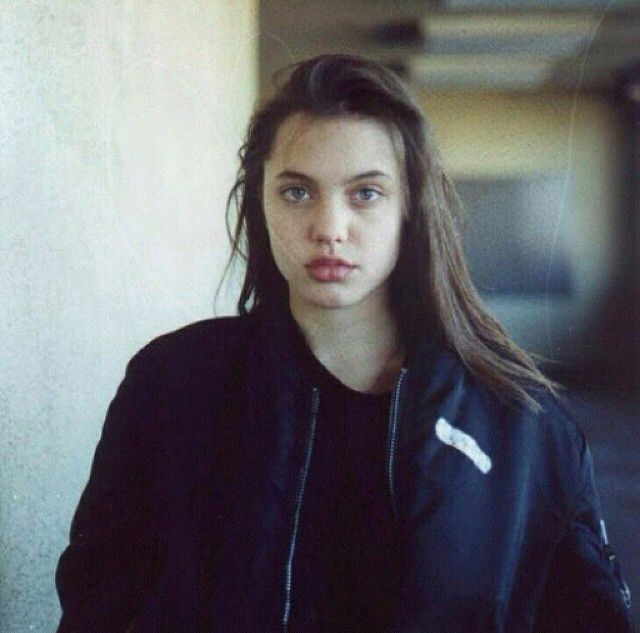 Original and Rare Photo of Young Angelina Jolie