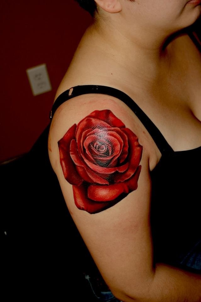 Realistic Red Rose Tattoo On Girl Right Shoulder