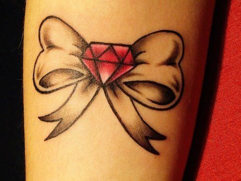 Red Diamond With Bow Tattoo Design