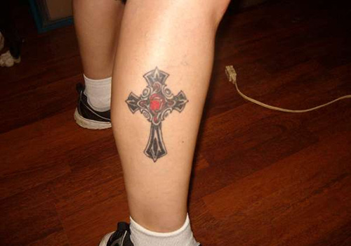 Unique Black And Red Cross Tattoo On Right Leg Calf