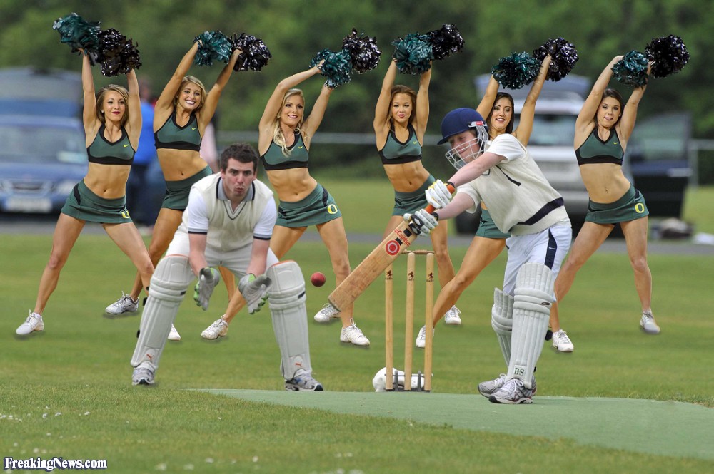 Cheerleaders In The Cricket Ground Funny Picture