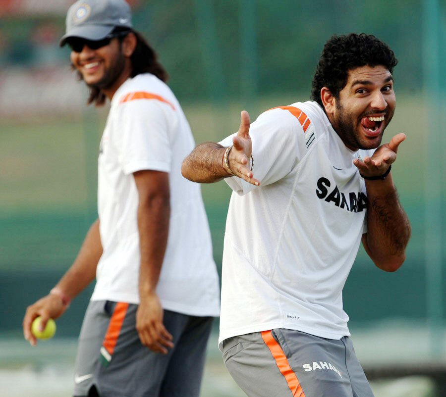 Indian Cricketer Yuvraj Singh Making Funny Face