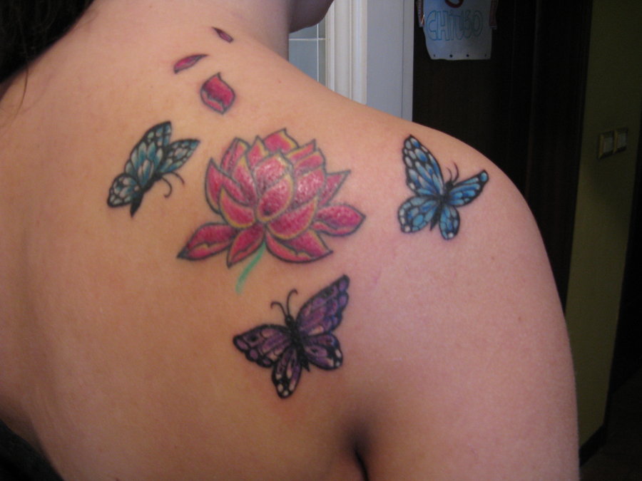 Pink Lotus With Flying Butterflies Tattoo On Right Back Shoulder