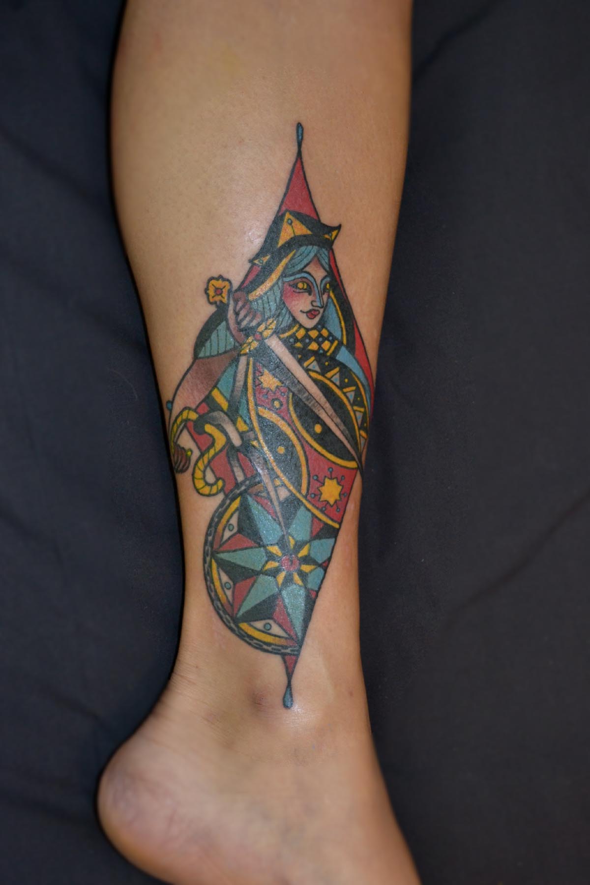 Colorful Traditional Queen Tattoo On Leg