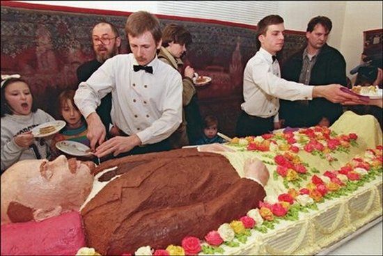 Funny Funeral Cake