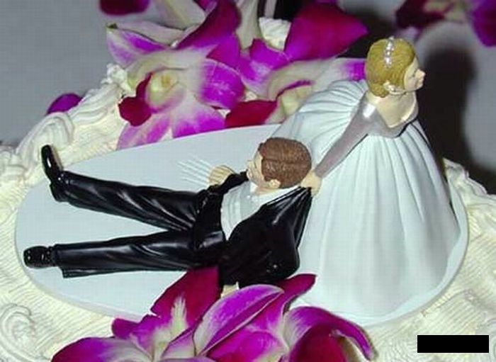 Funny Wedding Cake Image