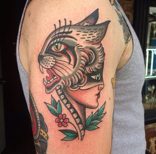 Traditional Bobcat Head Tattoo On Right Half Sleeve