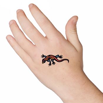 Awesome Gecko Tattoo On Hand