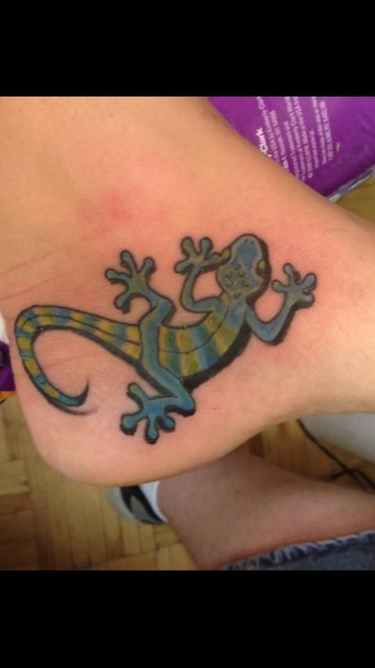 Awesome Gecko Tattoo On Heel