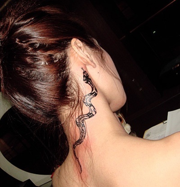 Black Rattlesnake Tattoo On Girl Back Neck