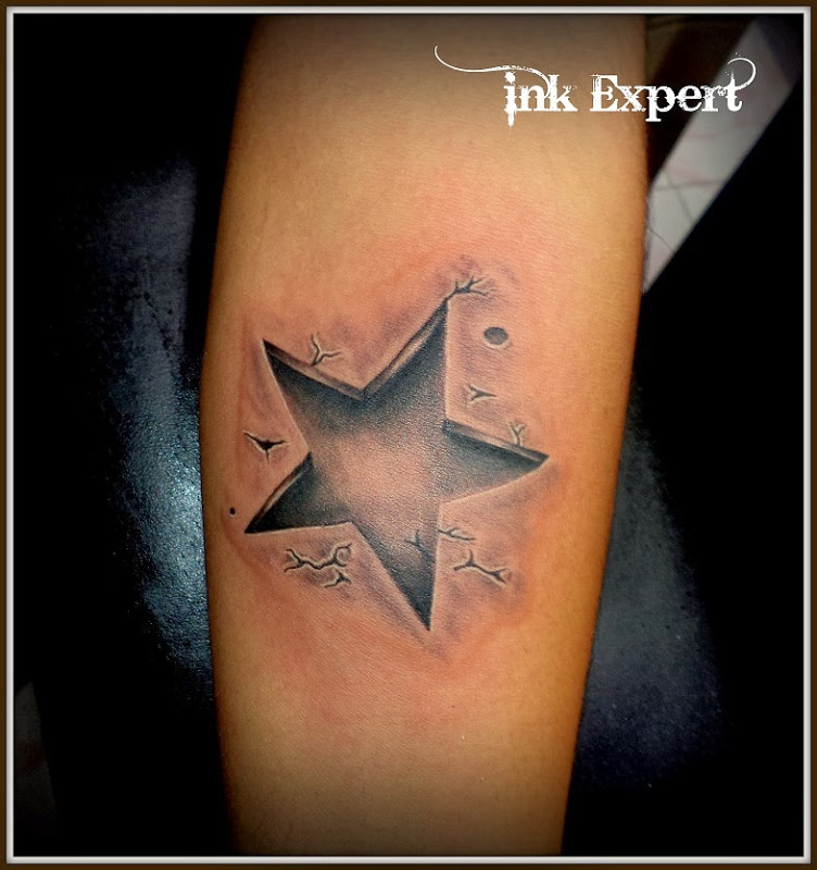3D Star Tattoo On Girl Forearm