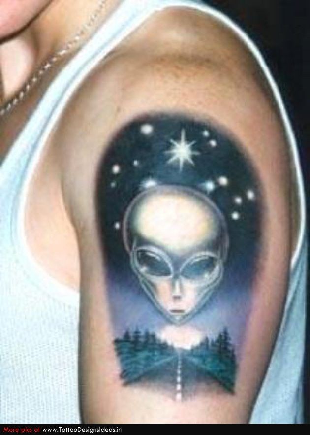 Beautiful Alien Tattoo On Man Left Shoulder