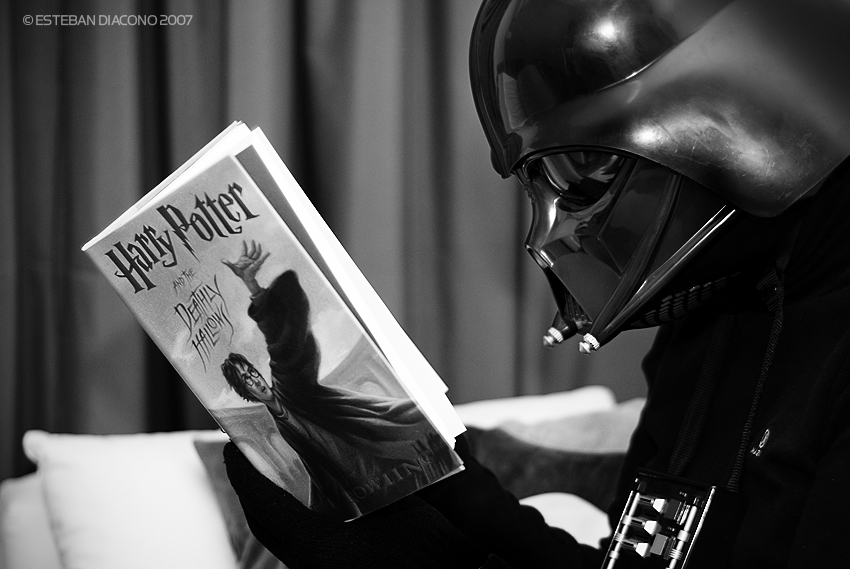Darth Vader Reading Harry Potter Book Funny Picture
