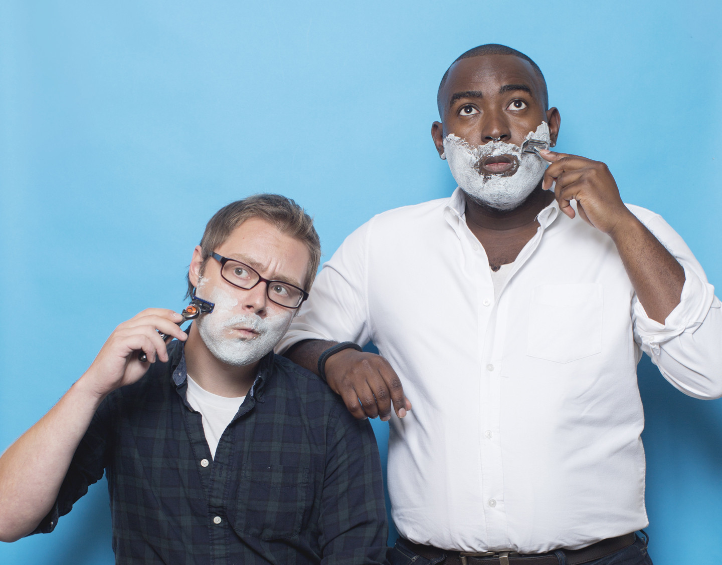 Guys Shaving Together Funny Razor Picture