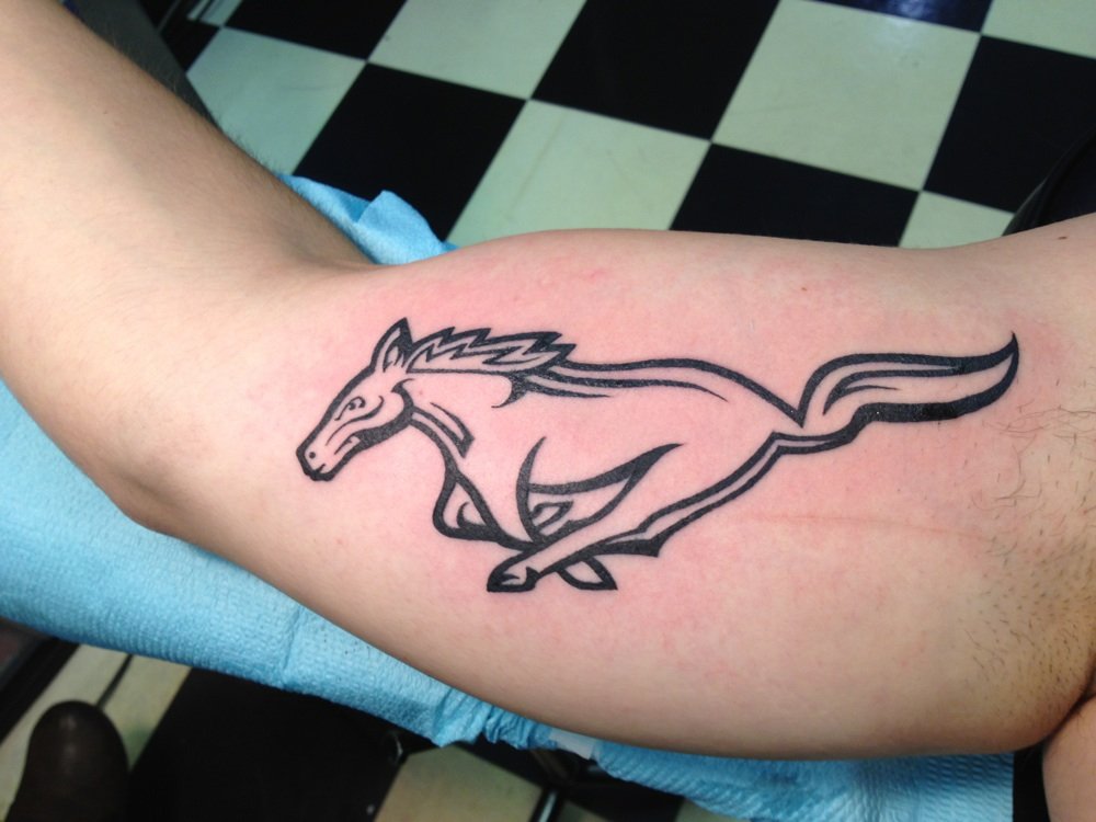 Amazing Black Mustang Tattoo On Bicep
