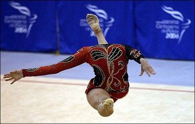 Headless Gymnastic Girl Funny Unusual Angle Picture